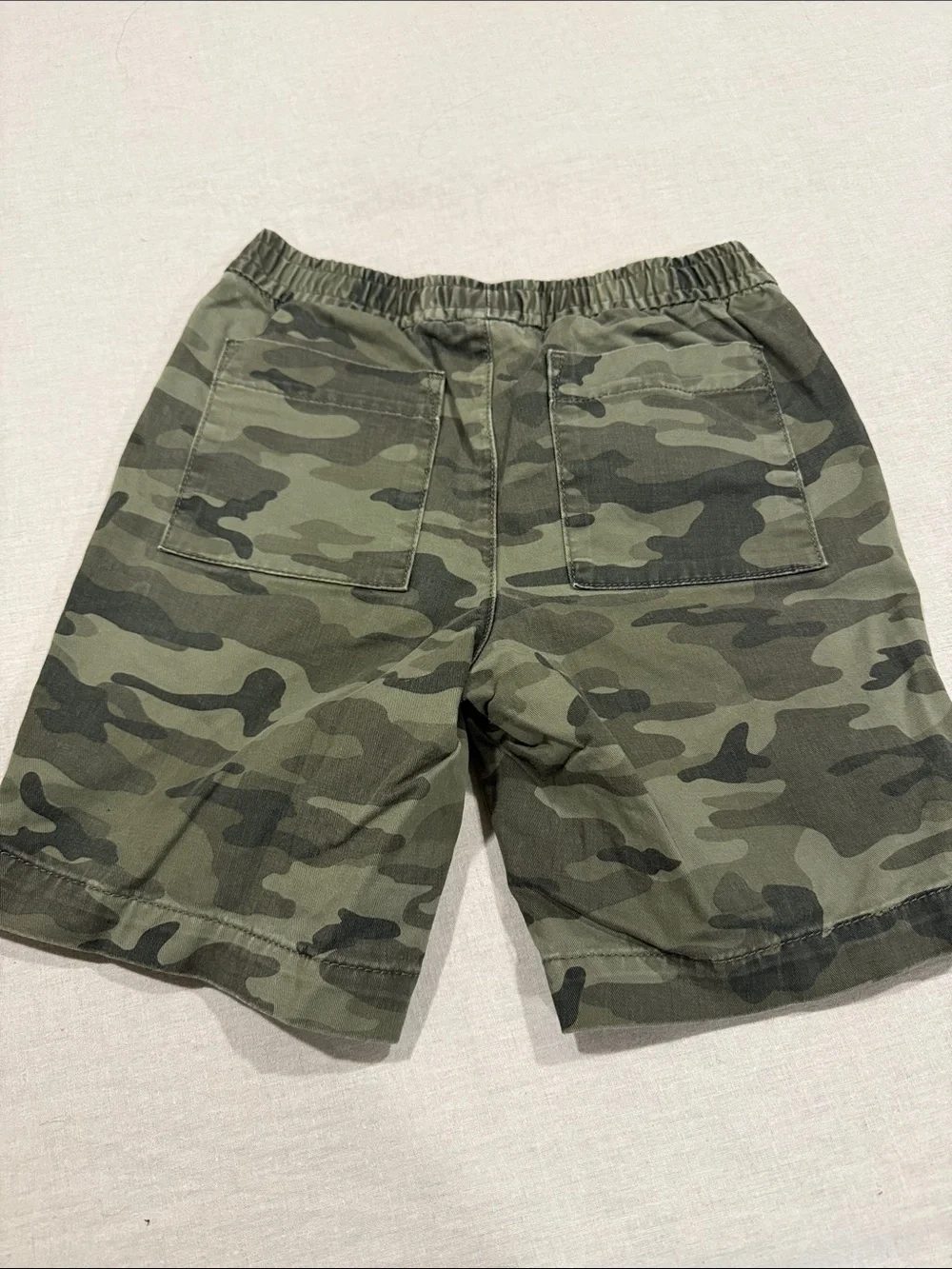 GAP Camo Pull-On Shorts in Olive Green